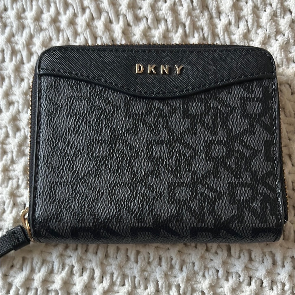 DKNY Black signature wallet